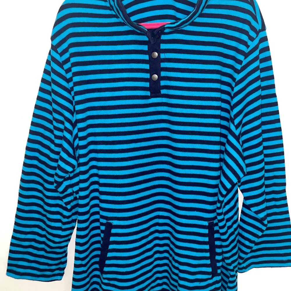 Striped turquoise and navy striped cotton top